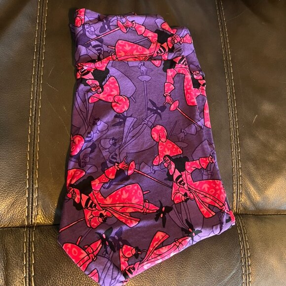 LuLaRoe Disney Captain Hook Leggings - women's one size - Picture 1 of 1